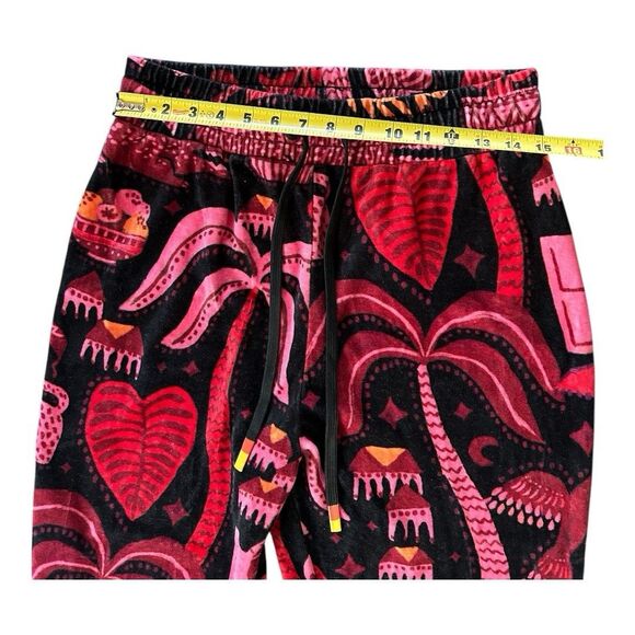 Women's Farm Rio Velvet Floral Fleece Joggers Sweat Pants Medium | Anthropologie - Picture 4 of 9